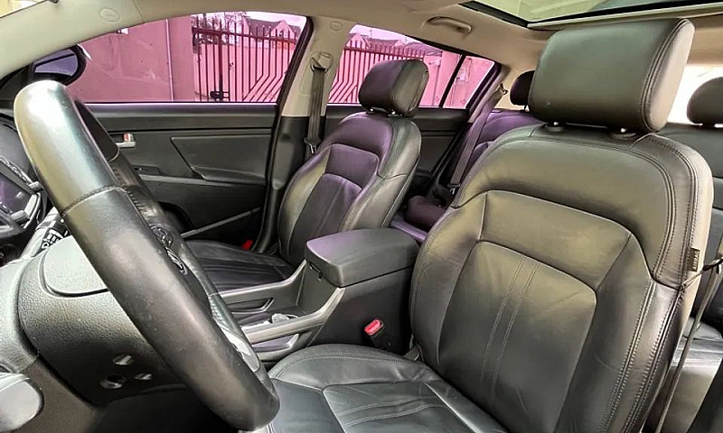 Kia Motors Sportage ...