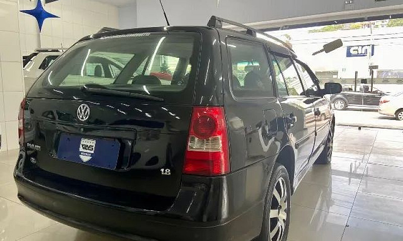 Volkswagen Parati 1....
