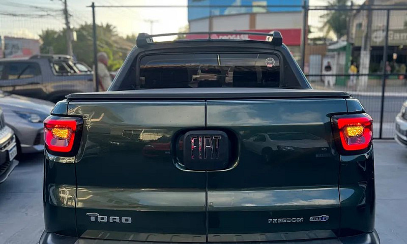 Fiat Toro Freedom 1....