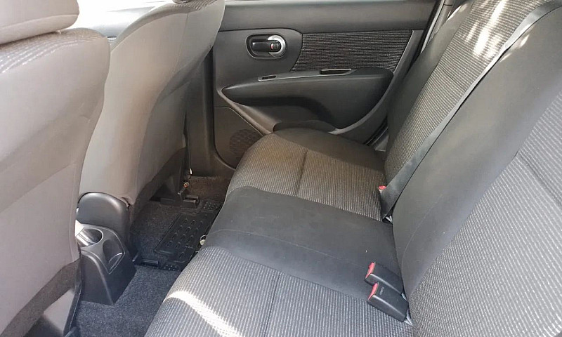 Nissan Livina S 1.6 ...