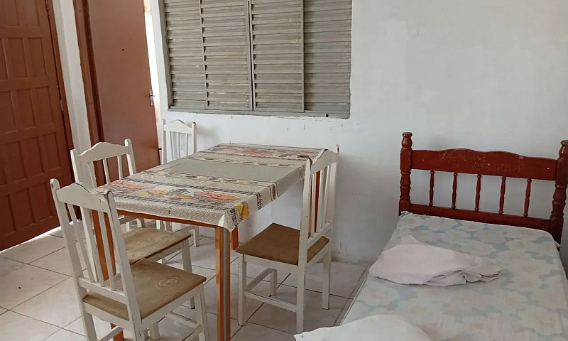 Casa E Kitinet Matin...