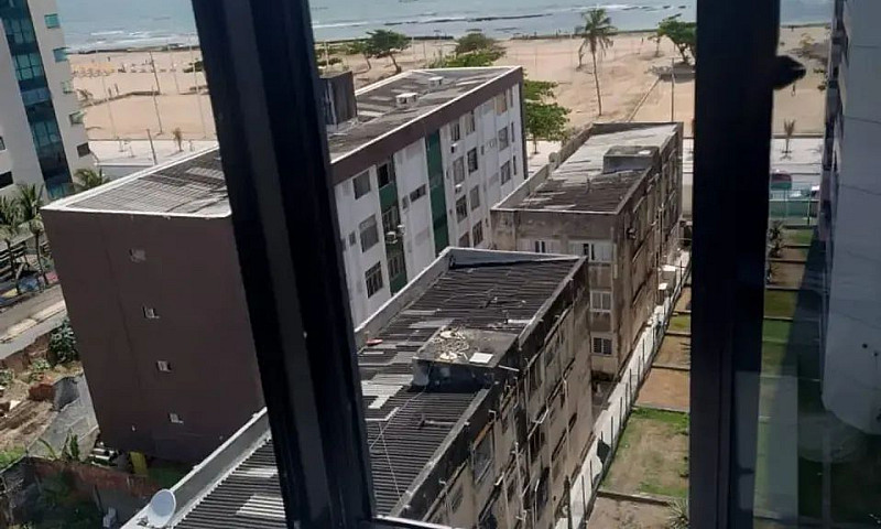 Beira Mar, 66M2 Útil...