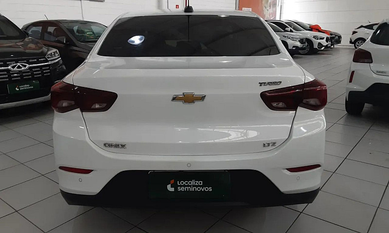 Chevrolet Onix Plus ...