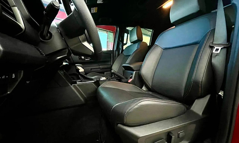 Mitsubishi Triton Ka...