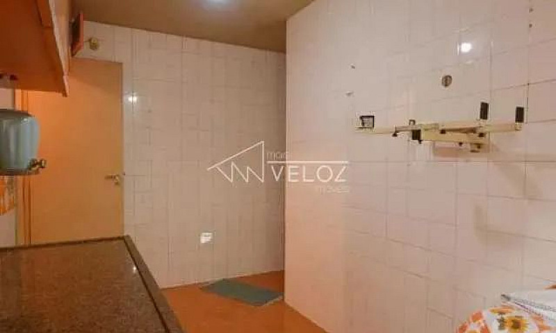 Apartamento : / Resi...