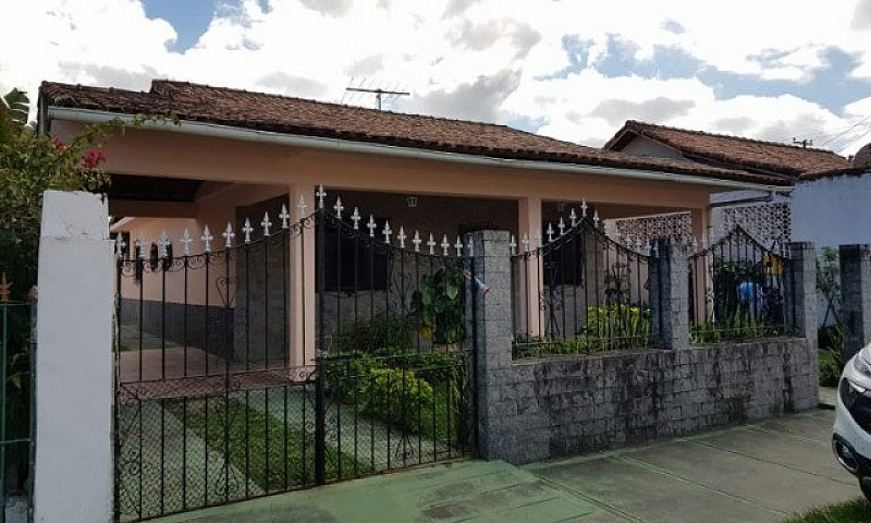 Casa Em Iguaba Grand...