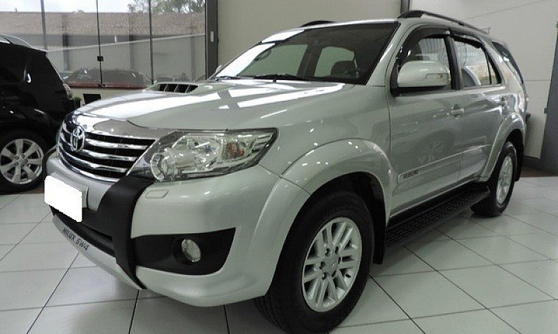 Toyota Hilux Sw4 3.0...