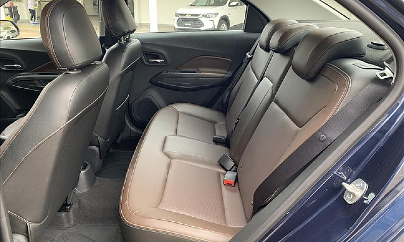 Chevrolet Cobalt 1.8...