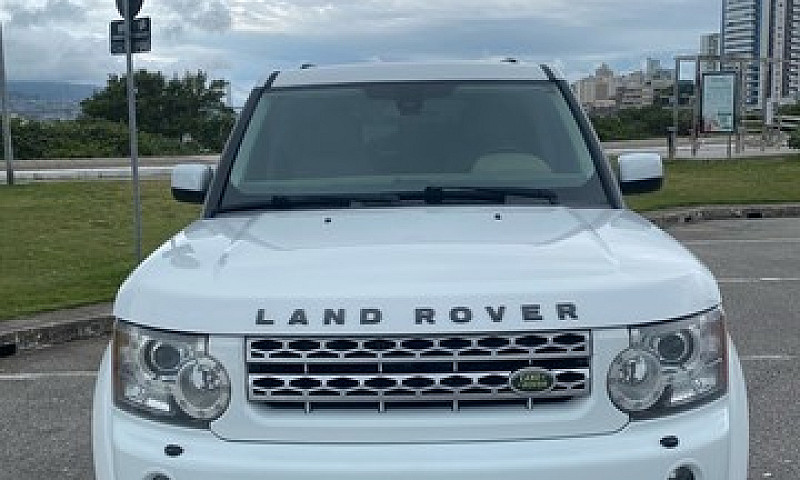 Land Rover Discovery...