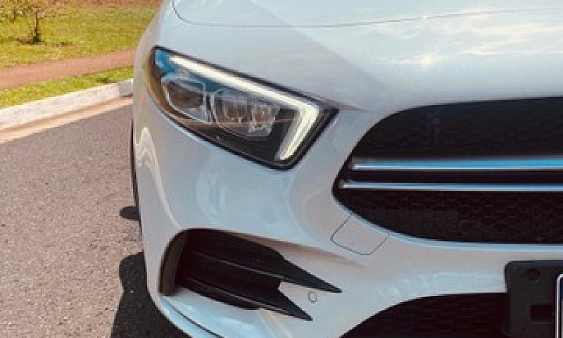 Mercedes Benz A35 Am...