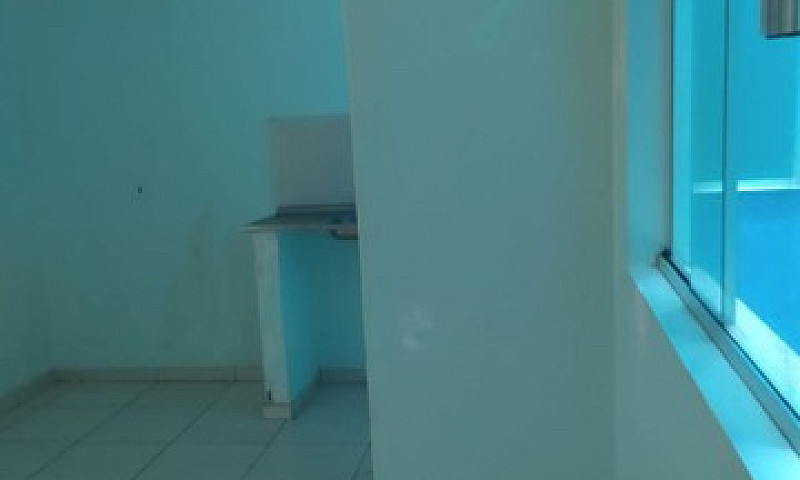 Aluga-Se Ap 1 Quarto...