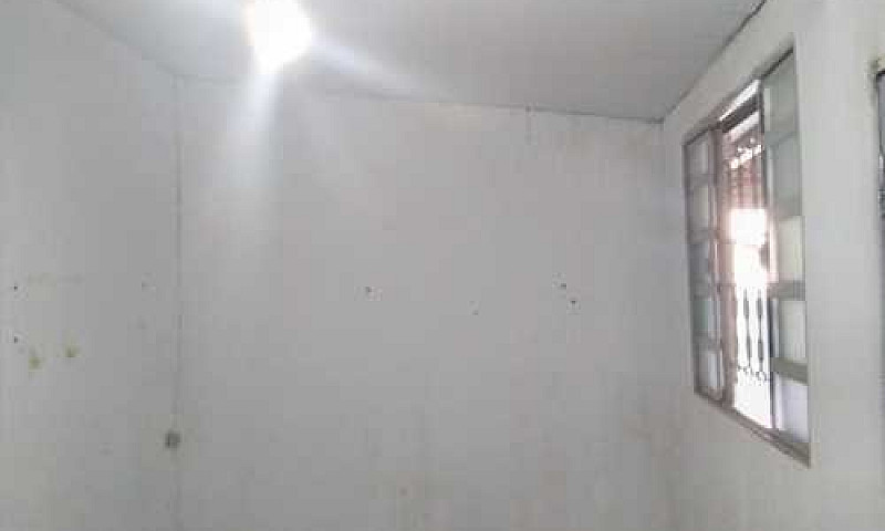 - Casa Padrão -...