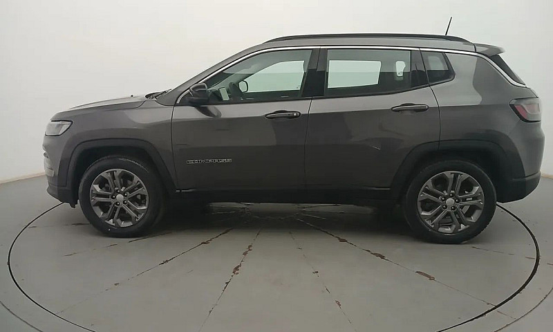 Jeep Compass 2024 1....