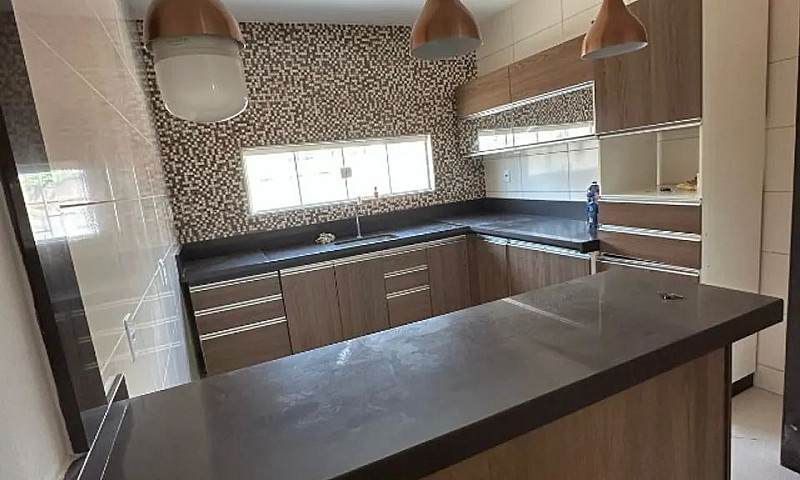 Imóvel Com 3 Casas I...