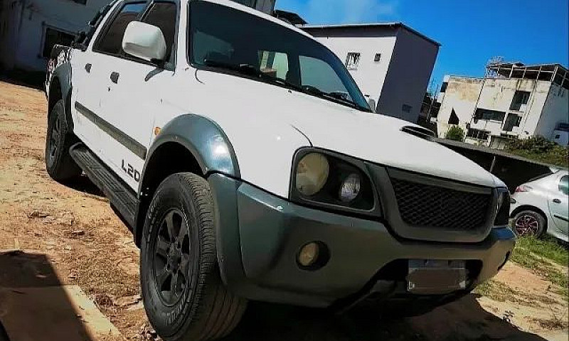 L200 Outdoor Muito C...