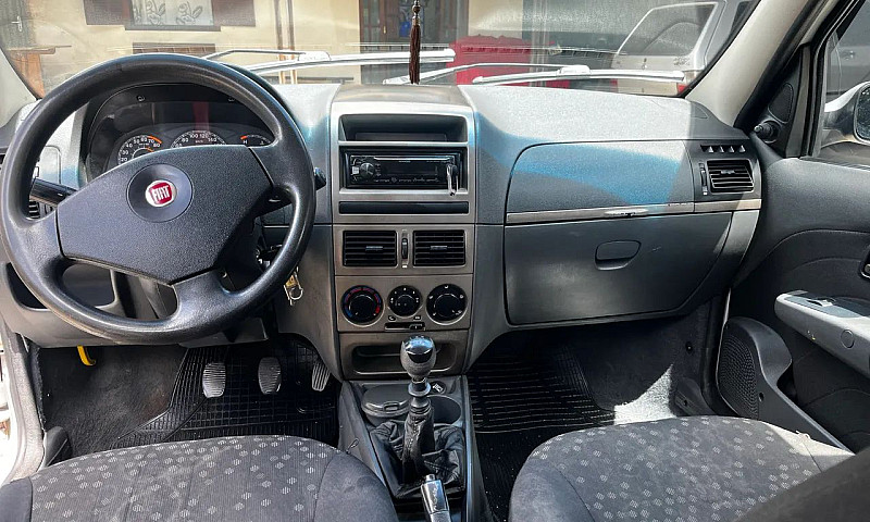 Fiat Palio Attra./It...
