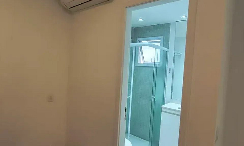 Pinheiros  35 M²  Ru...
