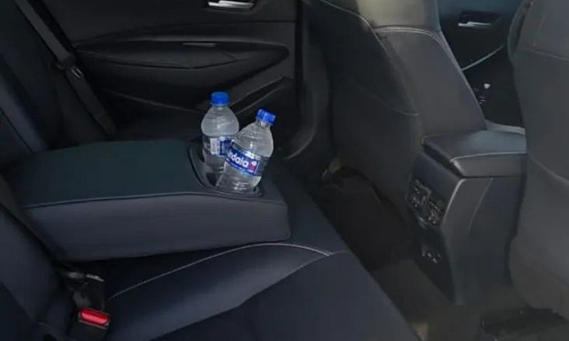 Toyota Corolla Xei 2...