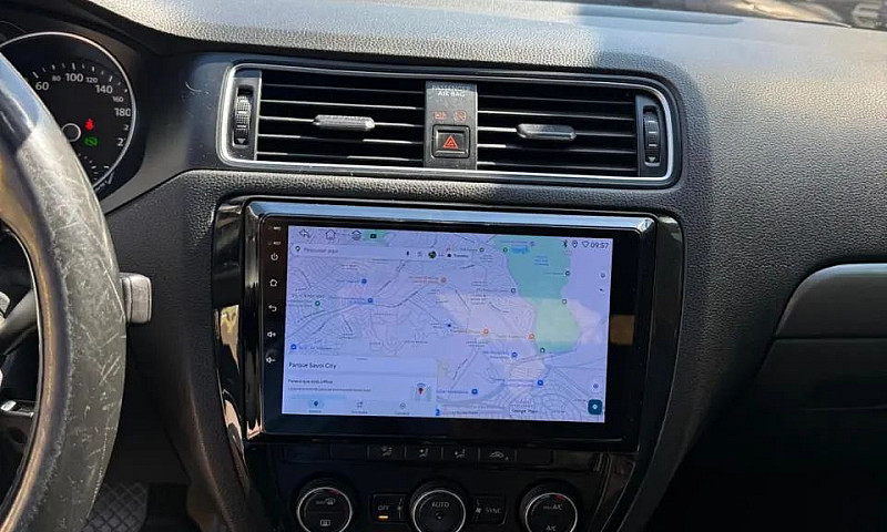 Volkswagen Jetta Com...