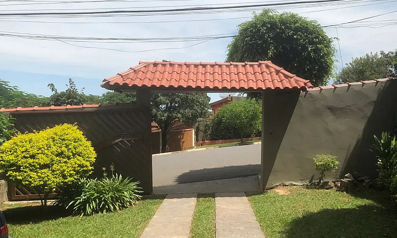 Casa De Condomínio P...
