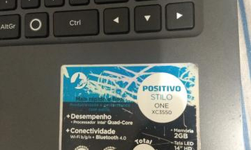 Notebook Positivo...