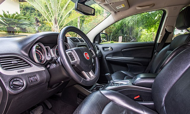 Fiat Freemont 2.4 16...