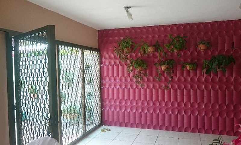 Aluga-Se Casa Mobili...