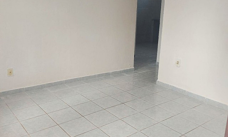 Aluga-Se Apartamento...