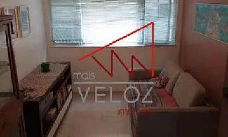 Apartamento-À Venda-...