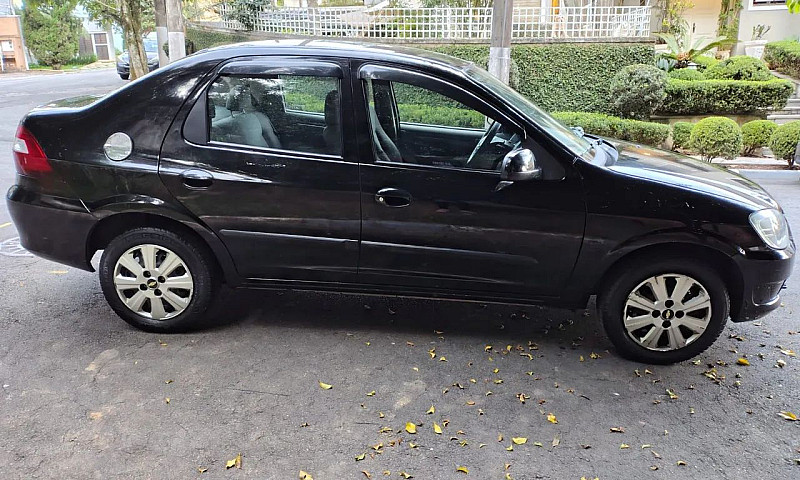 Prisma Lt 1.4 2012 B...