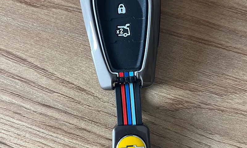 Chevrolet Onix ( Tod...