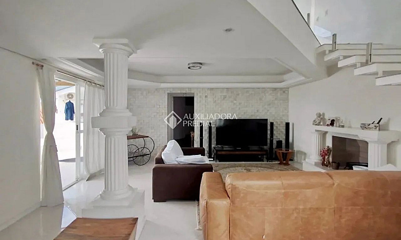 Linda Casa No Morro ...