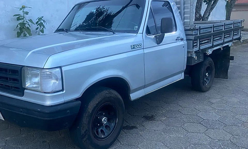 Ford F-1000 S. S. Di...