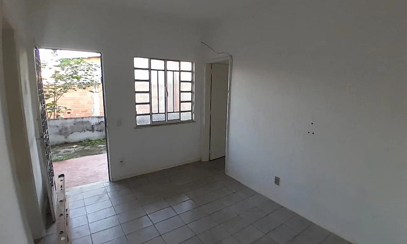 Alugo Casa No Centro...