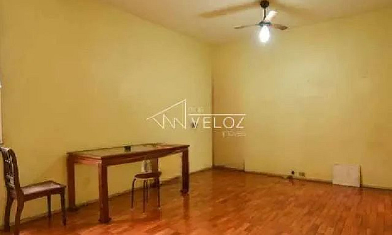 Apartamento : / Resi...