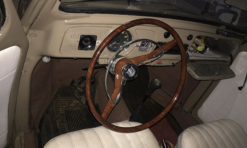 Volkswagen Fusca 130...
