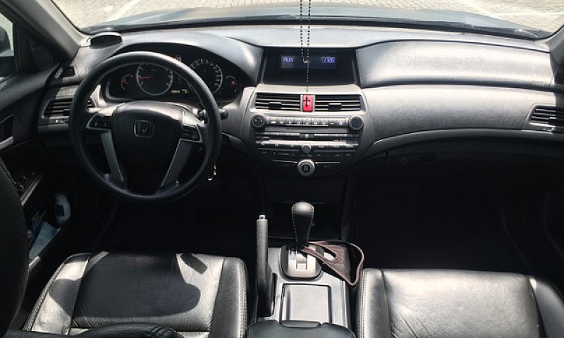 Honda Accord 2.0 ...