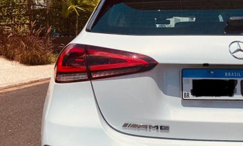 Mercedes Benz A35 Am...
