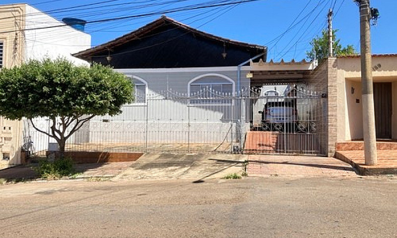 - Casa Padrão -...