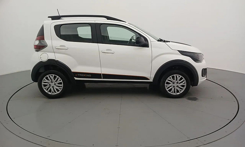 Fiat Mobi Trekking 1...