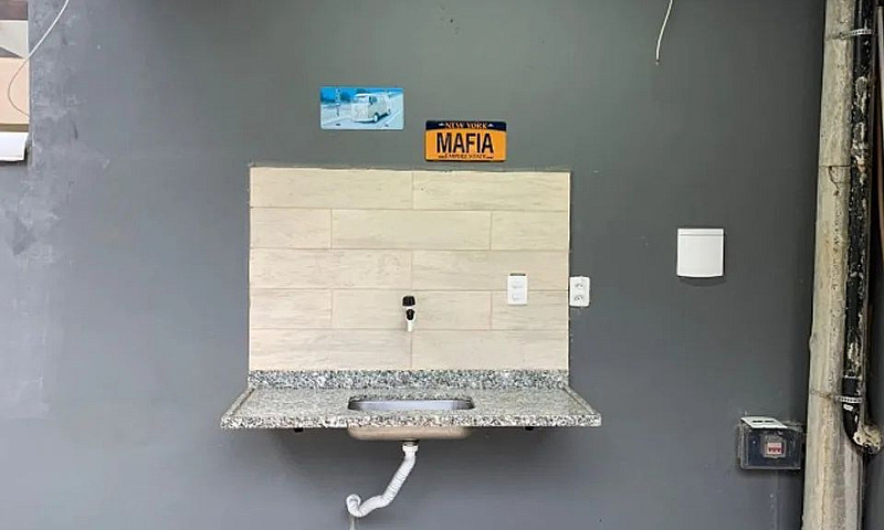 Alugo Casa Condomíni...