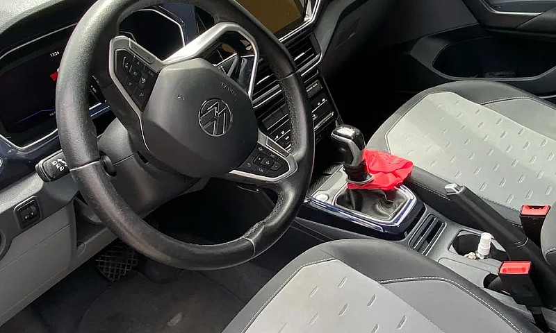 Volkswagen T-Cross C...