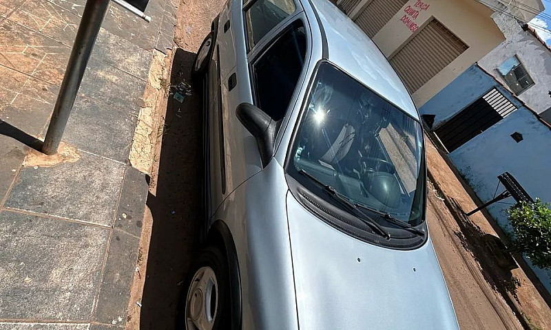 Chevrolet Corsa Seda...