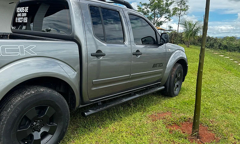 Nissan Frontier Le C...