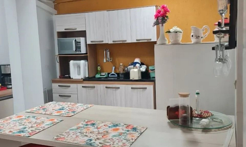Sobrado E Comércio N...