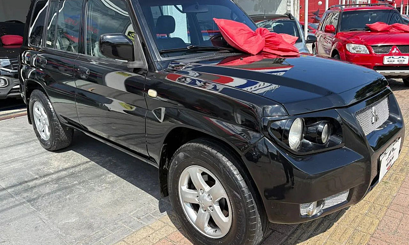 Mitsubishi Pajero Tr...
