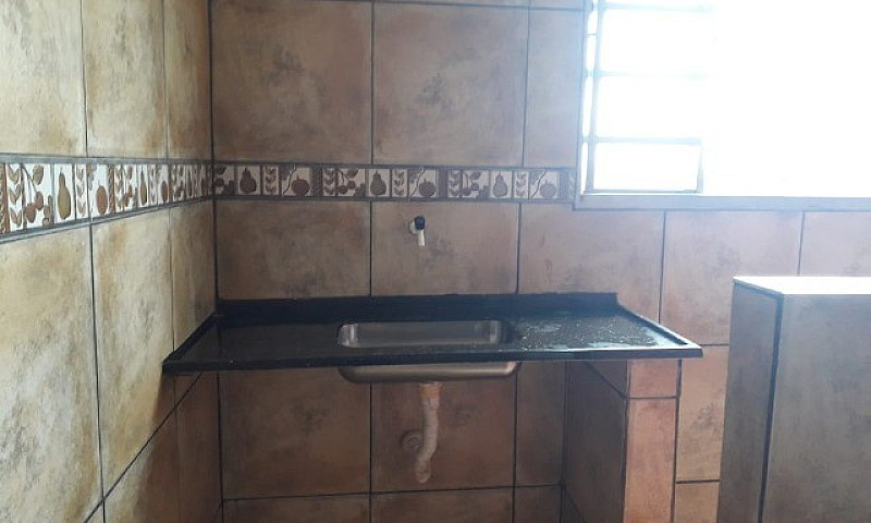 Alugo Excelente Apar...