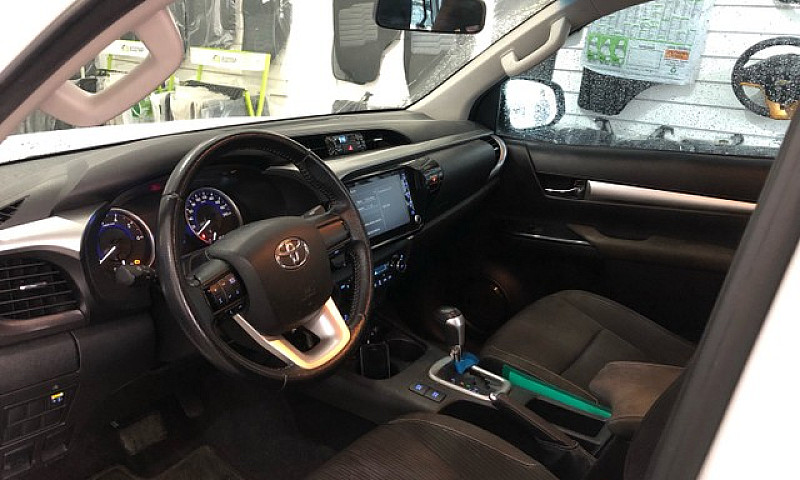 Hilux Sr 4X4 2.8 Die...