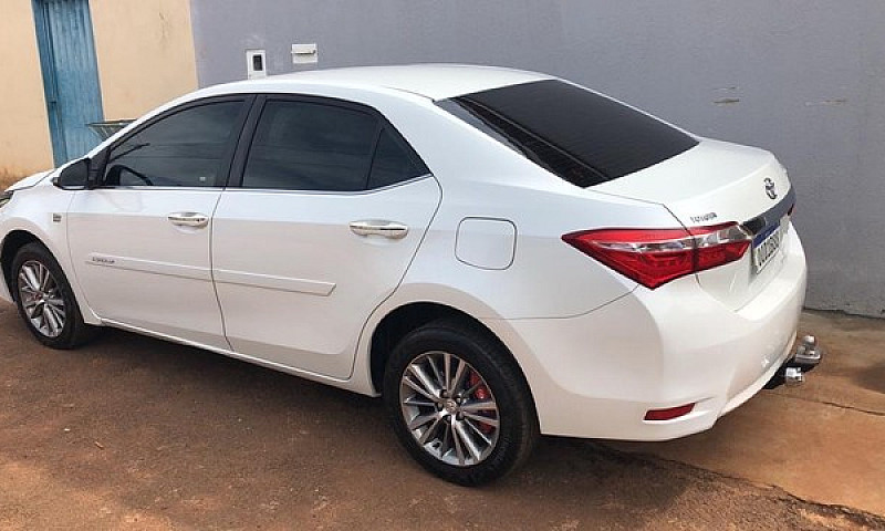 Corolla Altis 2.0 An...