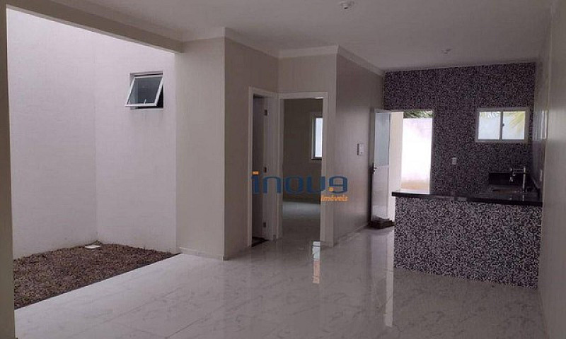 Casa Com 2 Dormitóri...